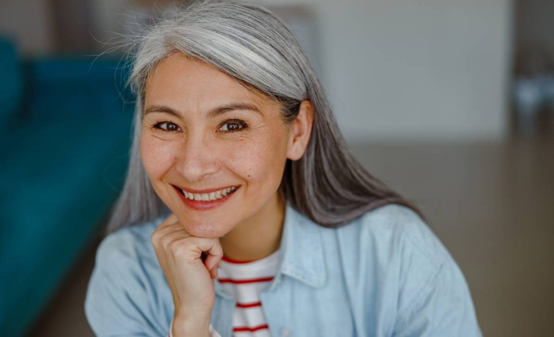 Prechod na šedivé vlasy